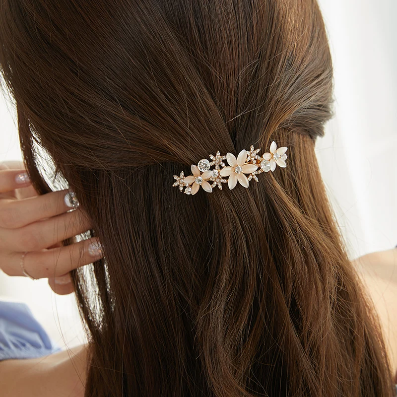 CHIMERA Rhinestone Flower Barrettes Elegant Hair Clips for Women Stylish Crystal Hairpins Clamp Headwear Accessories Jewelry
CHIMERA Rhinestone Flower Barrettes Elegant Hair Clips for Women Stylish Crystal Hairpins Clamp Headwear Accessories Jewelry