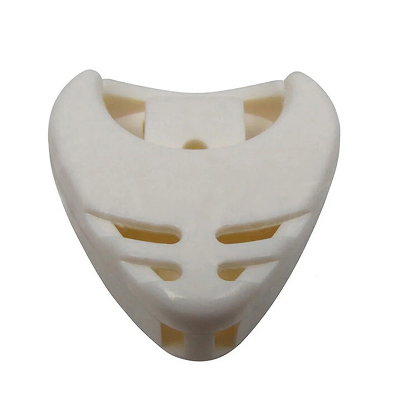 5Pcs hot small beautiful box Portable guitar pick Heart-shaped high quality plastic material Guitar Accessories guitar picks box
5Pcs hot small beautiful box Portable guitar pick Heart-shaped high quality plastic material Guitar Accessories guitar picks box