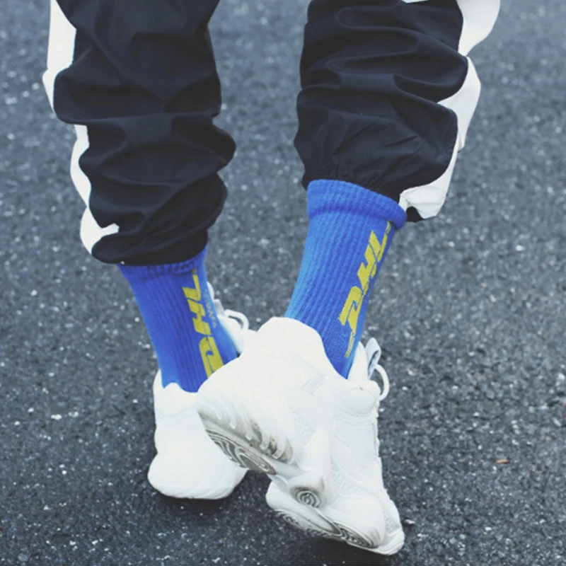 2021New Winter Hip Hop Sokken Vetements Stijl Brief Print Hipster Mannen Vrouw Street Fashion Sok Skaterboard diabetes
2021New Winter Hip Hop Sokken Vetements Stijl Brief Print Hipster Mannen Vrouw Street Fashion Sok Skaterboard diabetes