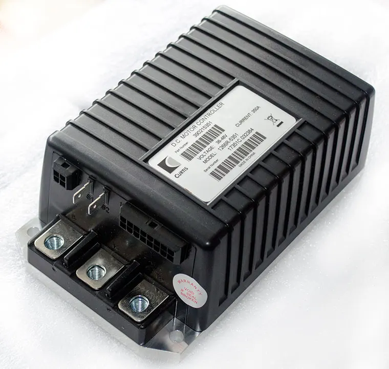 Оригинальные Контроллеры двигателя марки Curtis 1266R-5351 вольт для багги Lvtong
Оригинальные Контроллеры двигателя марки Curtis 1266R-5351 вольт для багги Lvtong