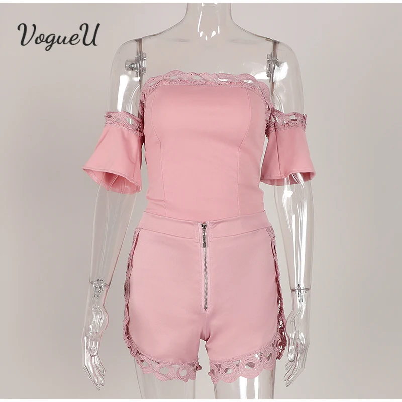 Womens Two Pieces Off Shoulder Tops Hollow Out Lace Zipper Shorts Suits Short Sleeve Solid Sexy Set 2021 Summer Streetwear
Womens Two Pieces Off Shoulder Tops Hollow Out Lace Zipper Shorts Suits Short Sleeve Solid Sexy Set 2021 Summer Streetwear