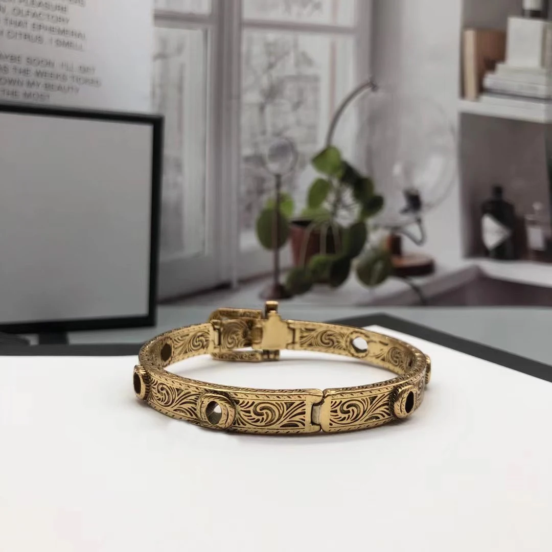 2021 модный роскошный брендовый ретро браслет для мужчин и женщин, серебряный браслет с бусинами, браслет на запястье с надписью 
2021 модный роскошный брендовый ретро браслет для мужчин и женщин, серебряный браслет с бусинами, браслет на запястье с надписью