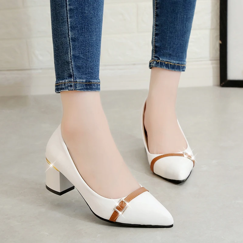 High Heels Pumps Women Shoes Woman Platform Heels Shallow Slip On Ladies Shoes New Crystal Patent Leather Elegant Wedding Shoes
High Heels Pumps Women Shoes Woman Platform Heels Shallow Slip On Ladies Shoes New Crystal Patent Leather Elegant Wedding Shoes