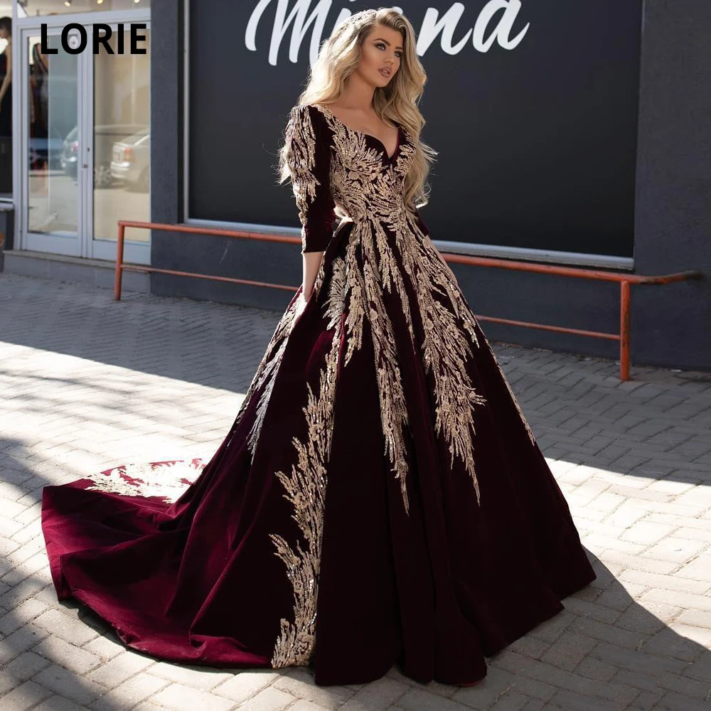 LORIE Burgundy Evening Dresses Velvet Gold Lace Appliqued V Neck Long Sleeve Prom Gowns Formal Pageant Dress Plus Size Vintage
LORIE Burgundy Evening Dresses Velvet Gold Lace Appliqued V Neck Long Sleeve Prom Gowns Formal Pageant Dress Plus Size Vintage