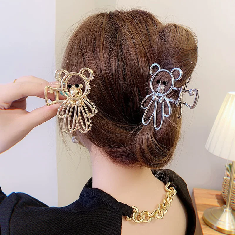 Симпатичные заколки для волос с мультяшным медведем, Женские Модные металлические заколки для волос с акулой, летние полые элегантные зако...
Симпатичные заколки для волос с мультяшным медведем, Женские Модные металлические заколки для волос с акулой, летние полые элегантные зако...