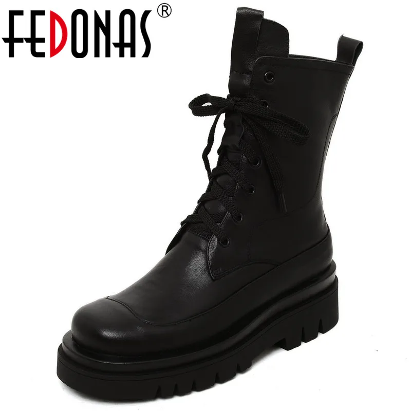 FEDONAS Classic Design Ankle Boots Genuine Leather Lace Up Chunky Heels Pumps For Women Winter Newest Working Casual Shoes Woman
FEDONAS Classic Design Ankle Boots Genuine Leather Lace Up Chunky Heels Pumps For Women Winter Newest Working Casual Shoes Woman