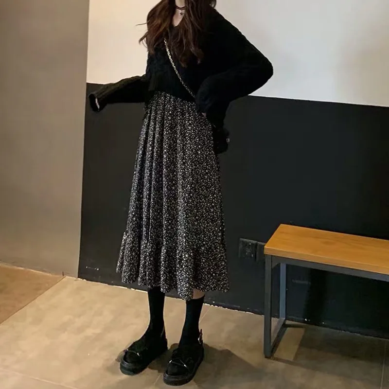Two Piece Set Women Floral Dress Set French Vintage Aesthetic Clothes 2021 Woman Black Large High Waist Sequin New Dresses
Two Piece Set Women Floral Dress Set French Vintage Aesthetic Clothes 2021 Woman Black Large High Waist Sequin New Dresses