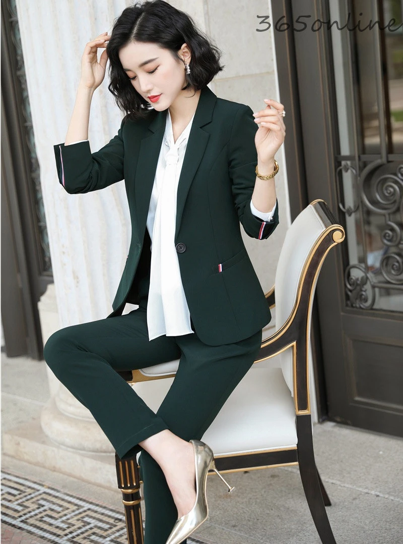 Novelty White Professional Women Business Suits with 2 Piece Set Pencil Pants and Jackets for Ladies Office Blazers Pantsuits
Novelty White Professional Women Business Suits with 2 Piece Set Pencil Pants and Jackets for Ladies Office Blazers Pantsuits
