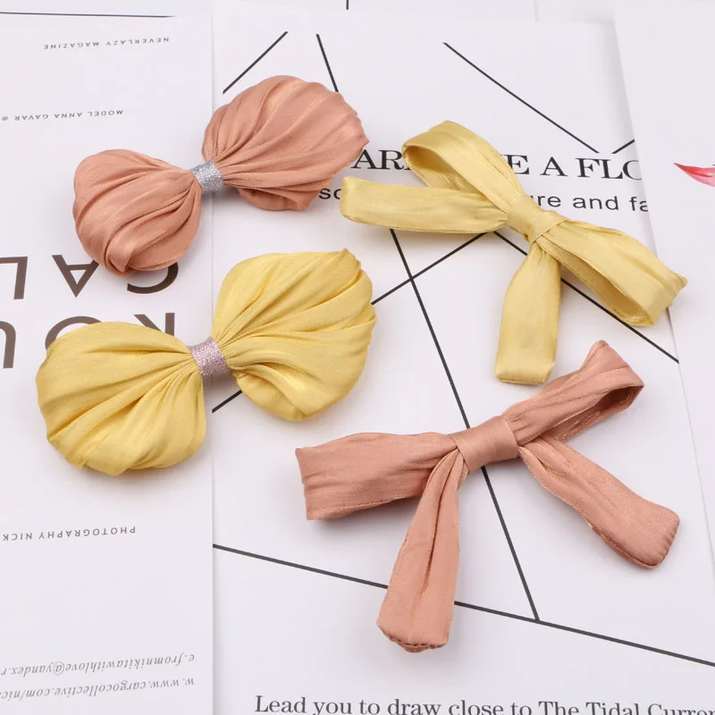 Handmade Fabric Ribbon Knot Bow Patch Sticker Craft Girl Hair Jewelry DIY Material Ornament Garment Accessories Clip Decor 20pcs 
Handmade Fabric Ribbon Knot Bow Patch Sticker Craft Girl Hair Jewelry DIY Material Ornament Garment Accessories Clip Decor 20pcs