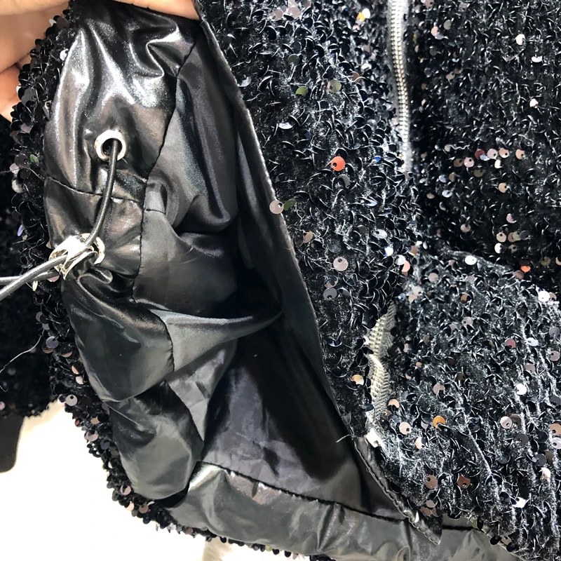 New Stand Collar Colorful Sequins Thickened Warm Down Cotton Coat Women's Cotton-Padded Clothes Female Lady Parka 2021 Winter
New Stand Collar Colorful Sequins Thickened Warm Down Cotton Coat Women's Cotton-Padded Clothes Female Lady Parka 2021 Winter
