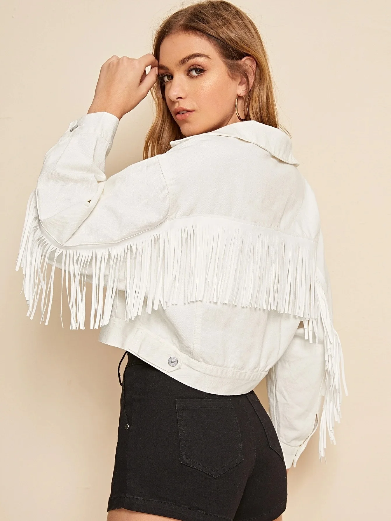 Vintage Stylish Fringe Beaded Loose Denim Jacket Coat Women 2020 Fashion Long Sleeve Frayed Trim Ladies Outerwear Chaqueta Mujer
Vintage Stylish Fringe Beaded Loose Denim Jacket Coat Women 2020 Fashion Long Sleeve Frayed Trim Ladies Outerwear Chaqueta Mujer
