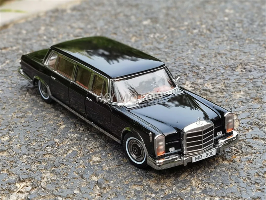 Sunstar 1/18 для Benz 600 Pullman W100 1966 металлическая модель автомобиля под давлением для детей мальчиков девочек Подарки коллекция дисплей черный
Sunstar 1/18 для Benz 600 Pullman W100 1966 металлическая модель автомобиля под давлением для детей мальчиков девочек Подарки коллекция дисплей черный