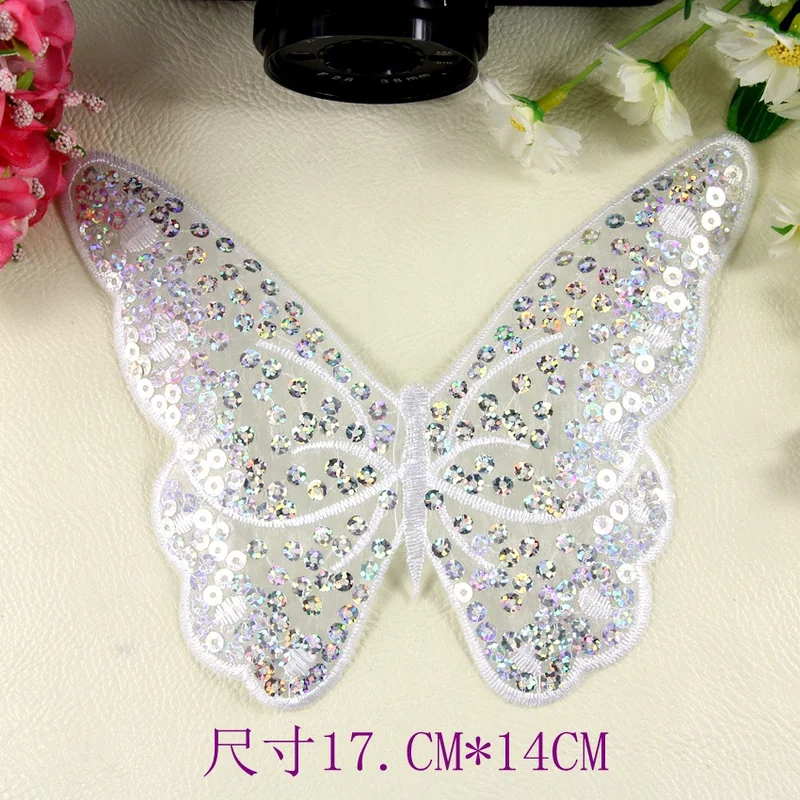 20 Pcs/lot Sequins Embroidered Patches Butterfly White Transparent Wedding Dress Stage Costumes Decoration Garment Accessories
20 Pcs/lot Sequins Embroidered Patches Butterfly White Transparent Wedding Dress Stage Costumes Decoration Garment Accessories