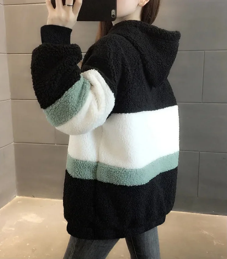 2021 all-match long-sleeved tops plus cashmere lamb wool pullover sweater women's color matching jacket loose hooded sweater
2021 all-match long-sleeved tops plus cashmere lamb wool pullover sweater women's color matching jacket loose hooded sweater
