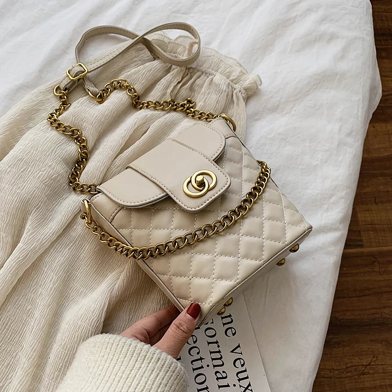 2021 New Woman Shoulder Bag High Quality Handbag Tote Bag Fashion Messenger Bag Large Capacity Shopping Bag Women's Luxury Bag
2021 New Woman Shoulder Bag High Quality Handbag Tote Bag Fashion Messenger Bag Large Capacity Shopping Bag Women's Luxury Bag