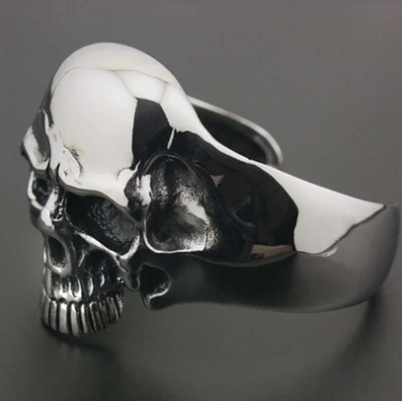 Mens Bracelet Stainless Steel Huge Heavy Duty Skull Men's Motorcycle Punk Bracelet Bracelet Jewelry Gift
Mens Bracelet Stainless Steel Huge Heavy Duty Skull Men's Motorcycle Punk Bracelet Bracelet Jewelry Gift