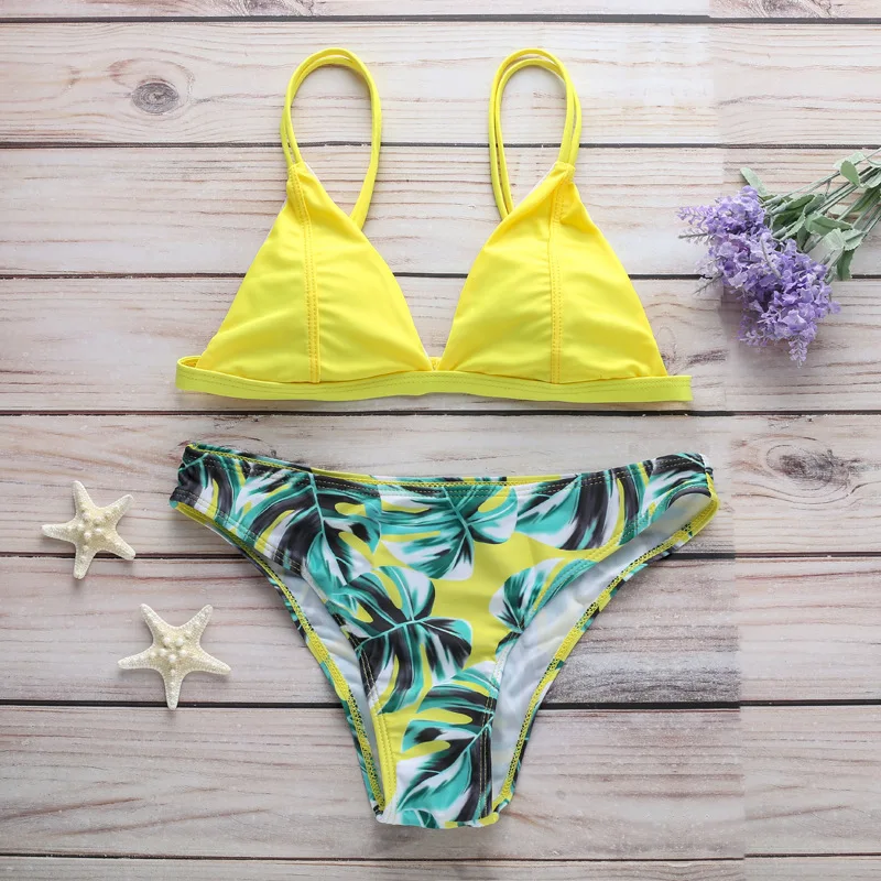 Sexy Bikini 2021 Swimsuit Floral Print Women Thong Bikini Set Bathing Suit Brazilian Push Up Swimwear Summer Beach Wear 2 Pieces
Sexy Bikini 2021 Swimsuit Floral Print Women Thong Bikini Set Bathing Suit Brazilian Push Up Swimwear Summer Beach Wear 2 Pieces