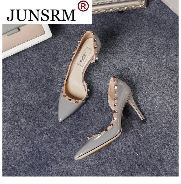 2022 New Shallow Mouth Pointed Toe Hollow Rivet Heels for Women Autumn Fashion Outdoor Dress Party Thin Heels Pumps High Heels
2022 New Shallow Mouth Pointed Toe Hollow Rivet Heels for Women Autumn Fashion Outdoor Dress Party Thin Heels Pumps High Heels