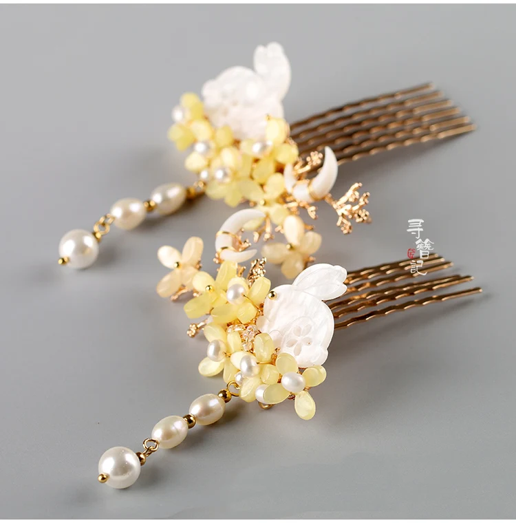 Handmade Chinese Clothing Retro Han Dynasty Element Daily Life Hair Clip Tassels Hair Accessories Children Headdress Rabbit
Handmade Chinese Clothing Retro Han Dynasty Element Daily Life Hair Clip Tassels Hair Accessories Children Headdress Rabbit