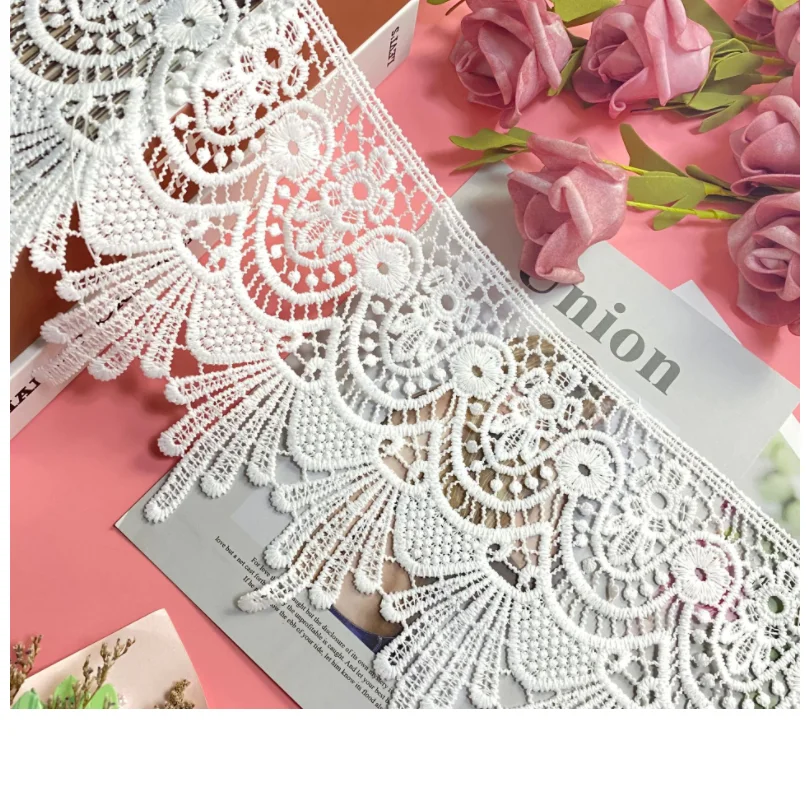 3 ярда, белая Водорастворимая кружевная ткань
3 ярда, белая Водорастворимая кружевная ткань