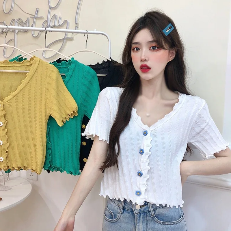 Women T-shirts V Neck Slim Sweet Short Sleeve Knitted Cardigan Tops Female Summer Casual T-Shirt
Women T-shirts V Neck Slim Sweet Short Sleeve Knitted Cardigan Tops Female Summer Casual T-Shirt