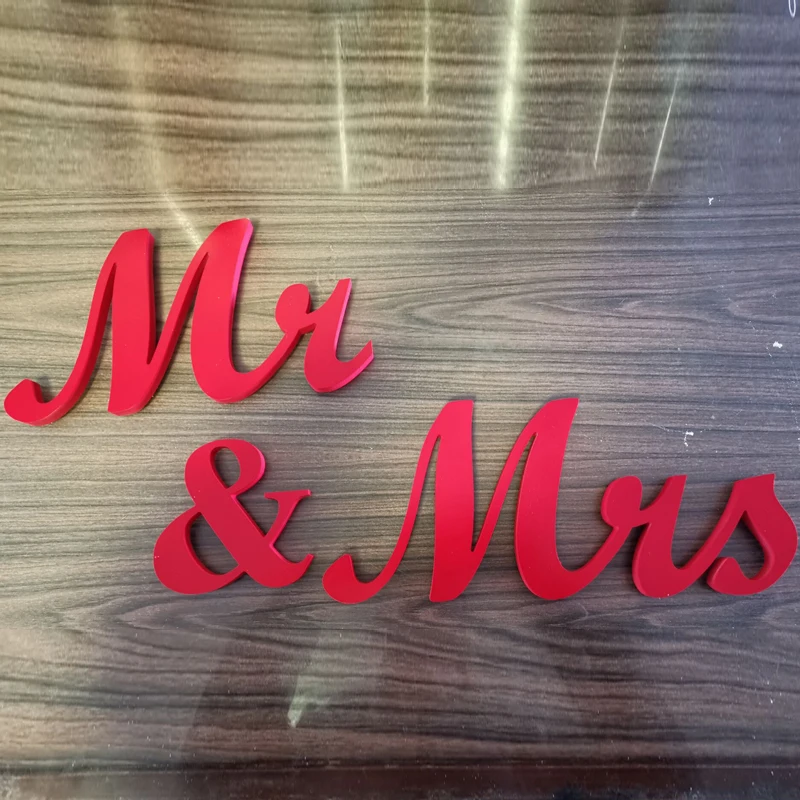 Деревянный Свадьба фестиваль праздник стоячий знак Mr & Mrs | Дом и сад