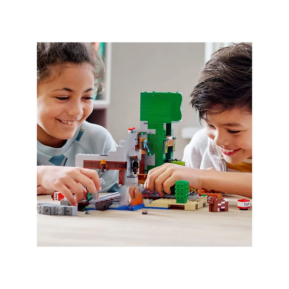 Adventure explore Anime Movie Game world 21155 explore Creeper animal Action figure Model Children's toys Christmas Gifts 
Adventure explore Anime Movie Game world 21155 explore Creeper animal Action figure Model Children's toys Christmas Gifts