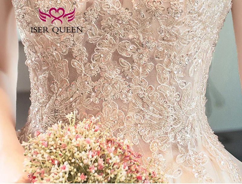 Europe New Fashion New Wedding Dress Sheer Neck Beading Lace Appliques Court Train Short Sleeve Wedding Gowns Bride WX0063
Europe New Fashion New Wedding Dress Sheer Neck Beading Lace Appliques Court Train Short Sleeve Wedding Gowns Bride WX0063