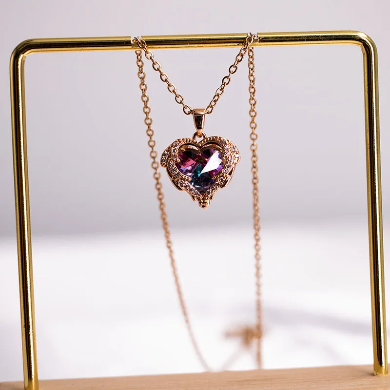 LIWO Simple Love Three Heart Superposition Romantic Purple Cubic Zirconia Pendant Necklaces for Valentine's Day Gift Fashion
LIWO Simple Love Three Heart Superposition Romantic Purple Cubic Zirconia Pendant Necklaces for Valentine's Day Gift Fashion