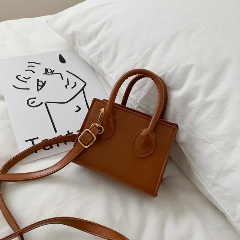 Hot Sale Women Shoulder Bag Small Handbags and Purses Designer Crossbody Bags for Women Flap Mini Tote Cute Side Bag Fashion
Hot Sale Women Shoulder Bag Small Handbags and Purses Designer Crossbody Bags for Women Flap Mini Tote Cute Side Bag Fashion