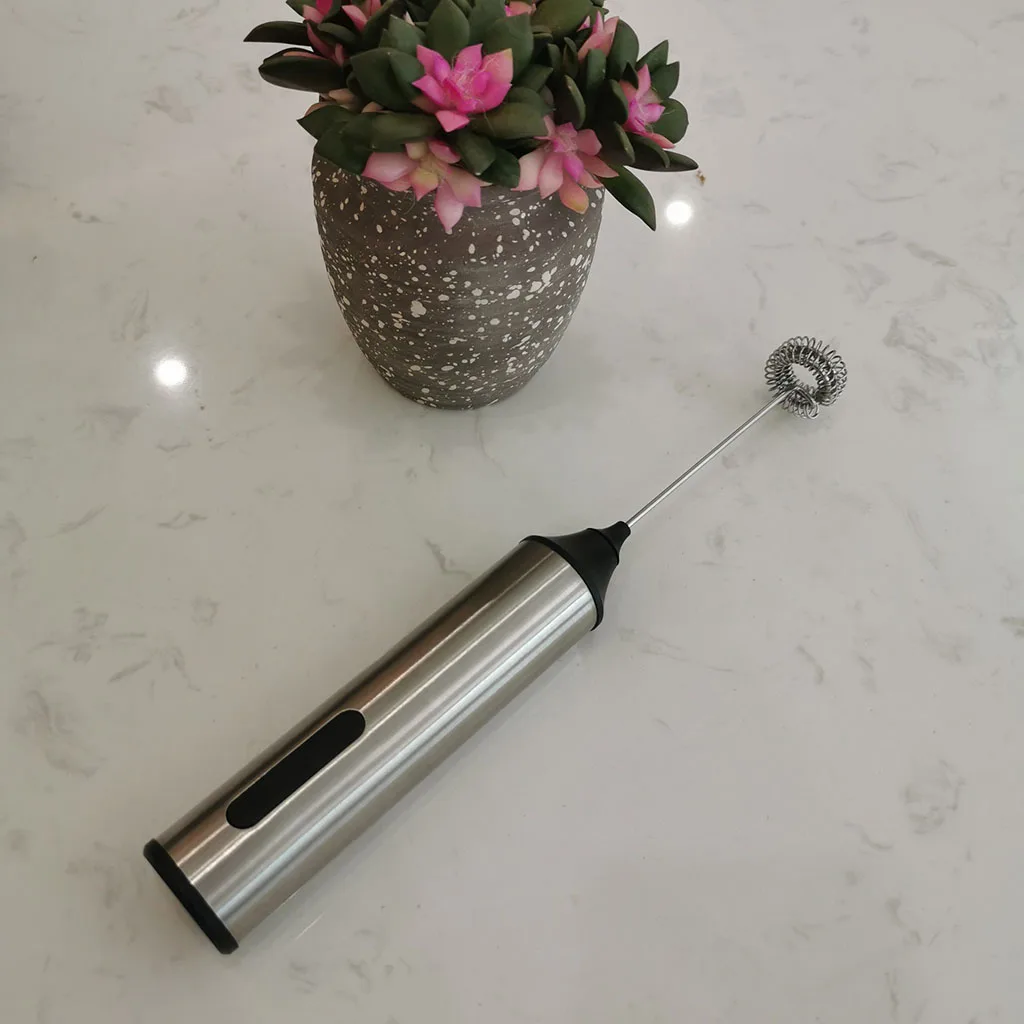 Handheld Milk Foamer Cordless Portable Blender Kitchen Foam Blender Convenient Type Foamer Stainless Steel Beaters
Handheld Milk Foamer Cordless Portable Blender Kitchen Foam Blender Convenient Type Foamer Stainless Steel Beaters