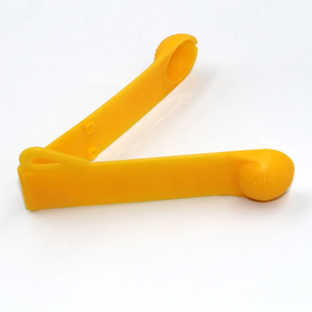 1PCS Plastic Yellow Fishing Bait Ball Shaper Portable Carp Groundbait Ball Maker Tackle Feeder Tools Outdoor Accessories
1PCS Plastic Yellow Fishing Bait Ball Shaper Portable Carp Groundbait Ball Maker Tackle Feeder Tools Outdoor Accessories