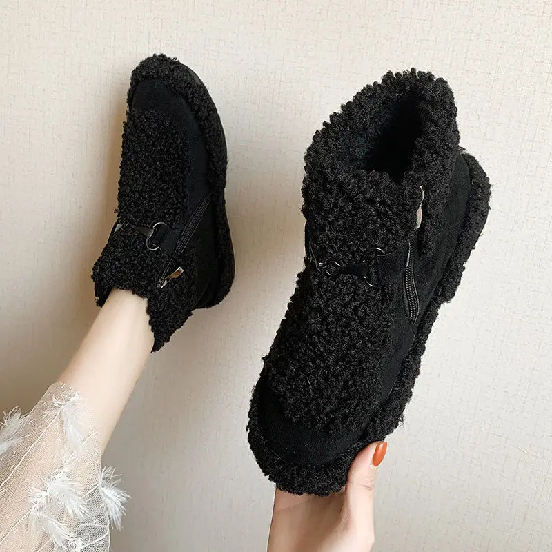 Winter snow boots women's 2020 new low-gang lamb hair short women's zipper thick bottoms to keep warm and thick cotton shoes
Winter snow boots women's 2020 new low-gang lamb hair short women's zipper thick bottoms to keep warm and thick cotton shoes