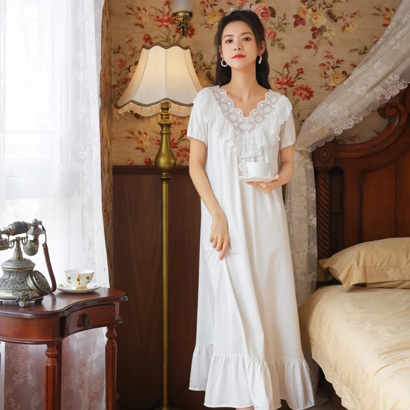 Summer Short Sleeve Cotton Nightdress White Lace Nightgowns Palace Princess Retro Long NightWear Loose Dress Plus Size Sleepwear
Summer Short Sleeve Cotton Nightdress White Lace Nightgowns Palace Princess Retro Long NightWear Loose Dress Plus Size Sleepwear
