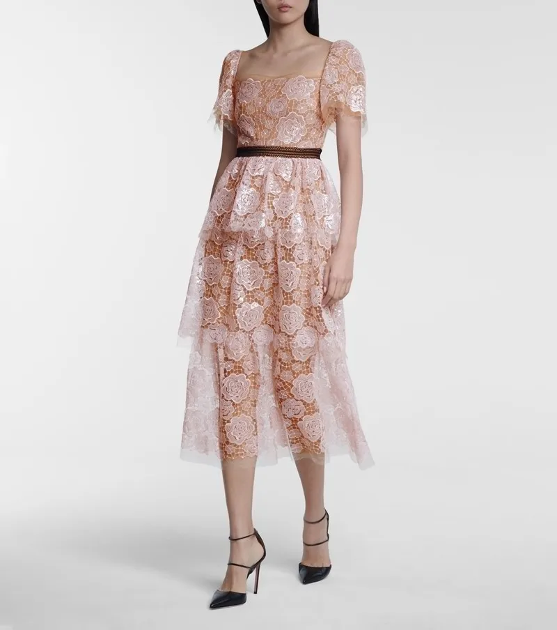 Luxury Sequins Dress Women 2021 Summer Runway Sexy Short Sleeve Rose Floral Embroidery Pink Long Party Dress vestidos de fiesta
Luxury Sequins Dress Women 2021 Summer Runway Sexy Short Sleeve Rose Floral Embroidery Pink Long Party Dress vestidos de fiesta