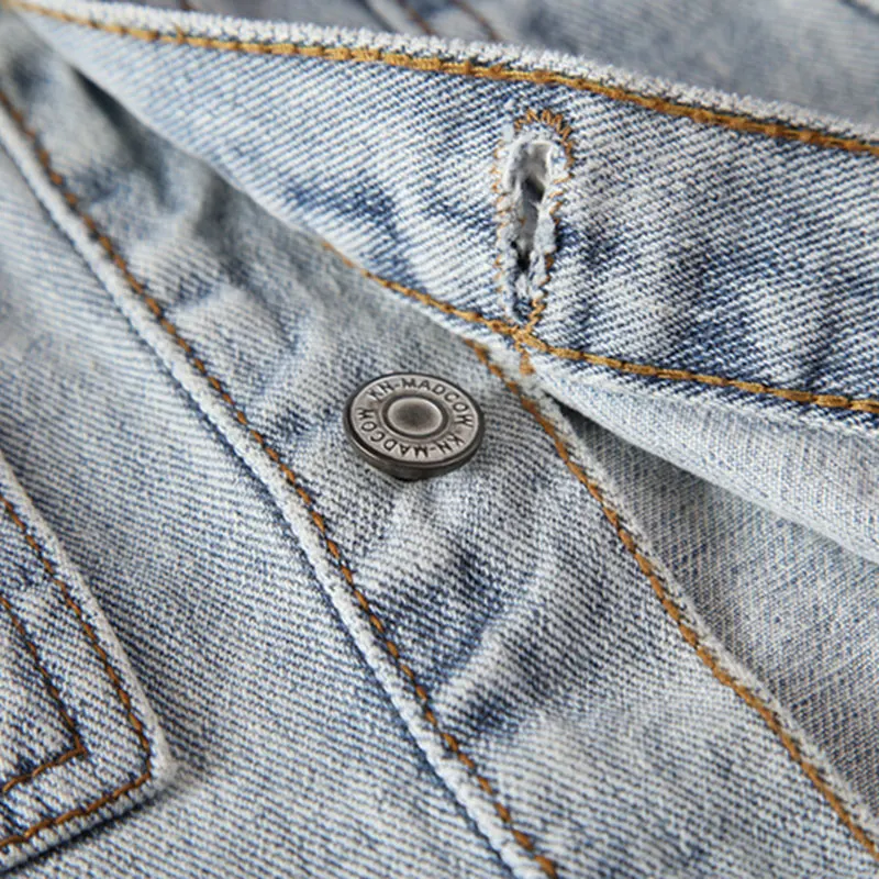 Fashion Streetwear Men Jackets Retro Light Blue Slim Fit Embroidery Designer Denim Jacket Men Korean Style Hip Hop Jacket Hombre
Fashion Streetwear Men Jackets Retro Light Blue Slim Fit Embroidery Designer Denim Jacket Men Korean Style Hip Hop Jacket Hombre