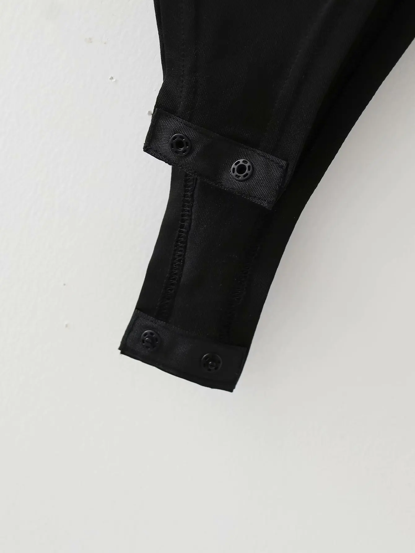 Toppies Sexy Hollow Out Bodysuits Women One Shoulder Long Sleeve Slim Bodysuits Rompers 
Toppies Sexy Hollow Out Bodysuits Women One Shoulder Long Sleeve Slim Bodysuits Rompers