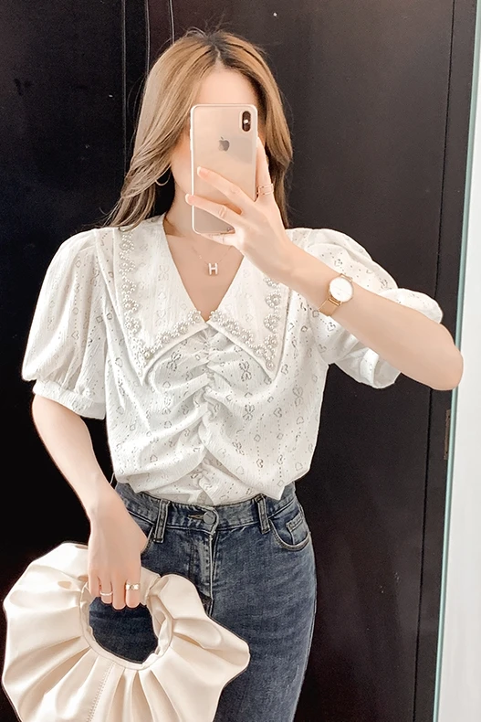 COIGARSAM Short korean blouse women New Summer Lace Puff Sleeve Pleated Pearl blusas womens tops and blouses Apricot Whit
COIGARSAM Short korean blouse women New Summer Lace Puff Sleeve Pleated Pearl blusas womens tops and blouses Apricot Whit