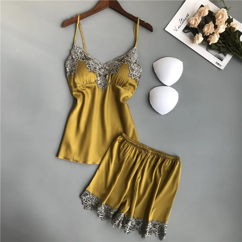 Lisacmvpnel Sexy Ice Silk Sling Shorts Pajamas Two-piece Set Thin Section Chest Pad V-Neck Sleepwear
Lisacmvpnel Sexy Ice Silk Sling Shorts Pajamas Two-piece Set Thin Section Chest Pad V-Neck Sleepwear