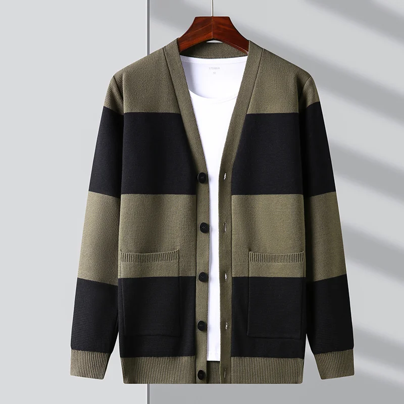 Top Grade Autum Brand Fashion Knitwear Winter Japanese Striped Mens Cardigan Sweater Trendy Casual Coats Jacket Men Clothing
Top Grade Autum Brand Fashion Knitwear Winter Japanese Striped Mens Cardigan Sweater Trendy Casual Coats Jacket Men Clothing