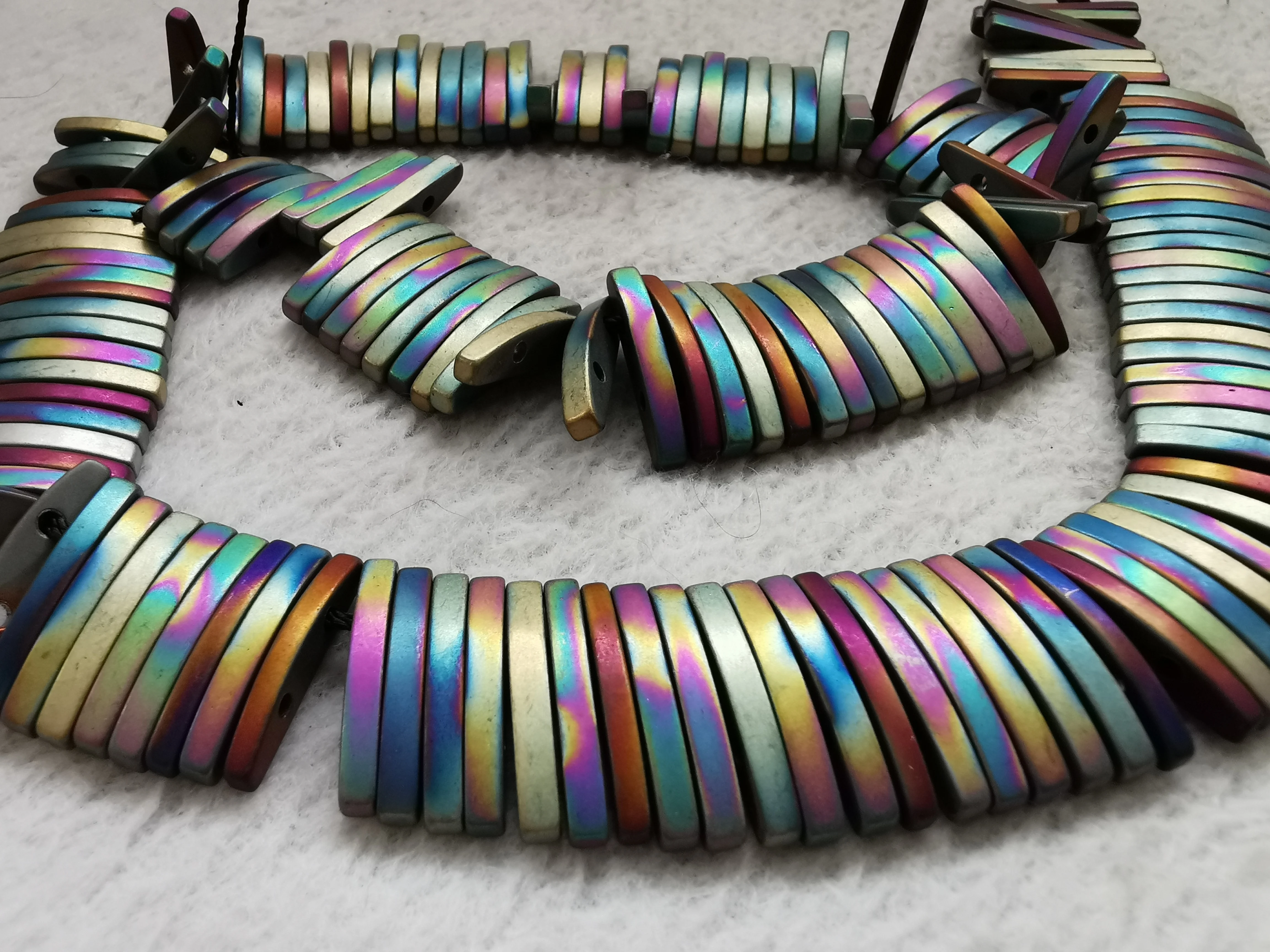 Double hole--- 17inch 140pcs Matte hematite beads, 2 hole spacer bar oval egg horse eye titanium coated brown connector bead
Double hole--- 17inch 140pcs Matte hematite beads, 2 hole spacer bar oval egg horse eye titanium coated brown connector bead