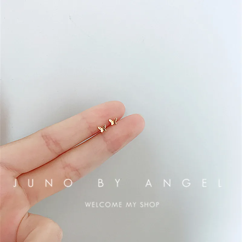 Flower Butterfly Small Animal Earrings Fashion Jewelry Geometry Gifts for Women Tibetan Silver Korean Simple Wings Bow Ornament
Flower Butterfly Small Animal Earrings Fashion Jewelry Geometry Gifts for Women Tibetan Silver Korean Simple Wings Bow Ornament