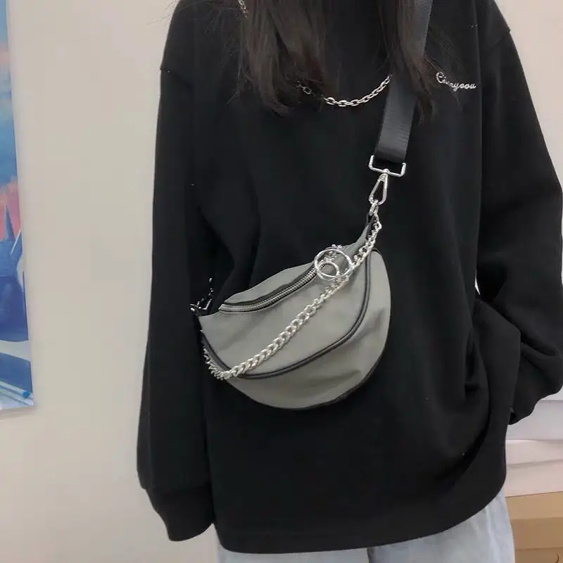 Casual Super Fire Small Bag Personality All-match Messenger Bag Female 2021 New Trend Chain Shoulder Bag Ladies Luxury Brand
Casual Super Fire Small Bag Personality All-match Messenger Bag Female 2021 New Trend Chain Shoulder Bag Ladies Luxury Brand