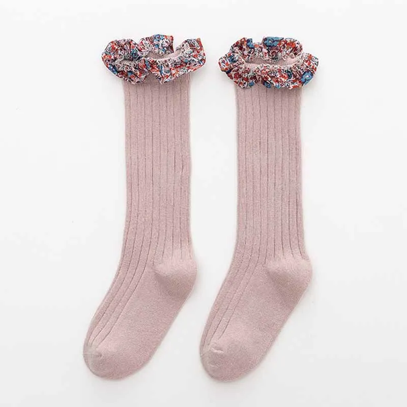 Cute 0-5 year old toddler girls socks flower bow knee high length soft cotton baby socks stripped children princess style
Cute 0-5 year old toddler girls socks flower bow knee high length soft cotton baby socks stripped children princess style