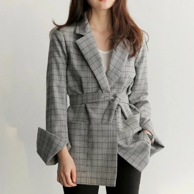 2021 New Spring Korean Vintage Casual Gray Plaid Women Blazer Long Sleeve Office Pockets Blazers Female
2021 New Spring Korean Vintage Casual Gray Plaid Women Blazer Long Sleeve Office Pockets Blazers Female