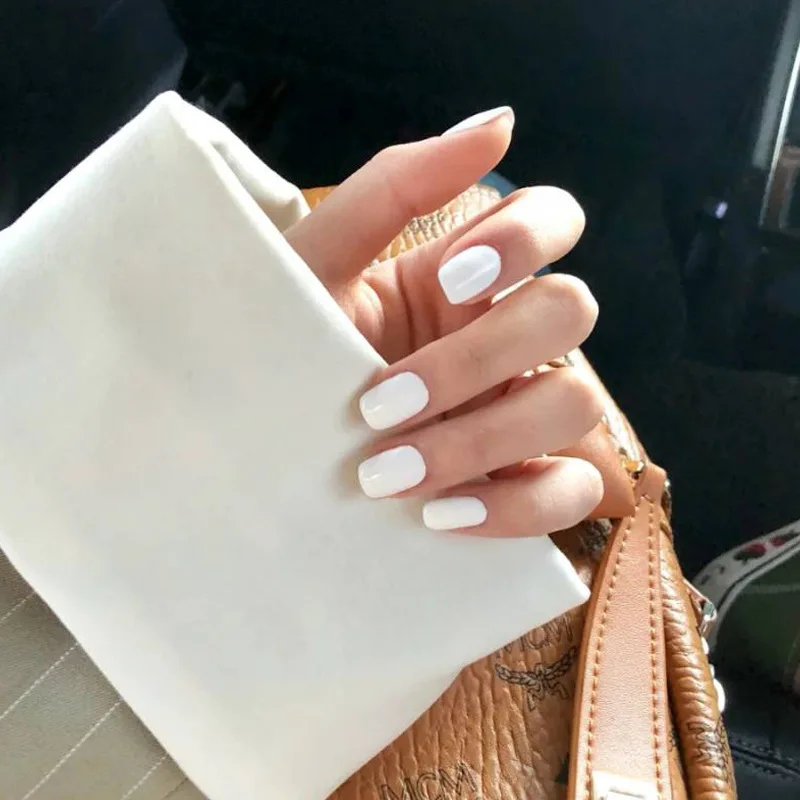 24Pcs Fake Nail Tips Short Style Flat Head Manicure Tools with Glue Coffin Stick Display Full Cover Artificial Matte False Nails
24Pcs Fake Nail Tips Short Style Flat Head Manicure Tools with Glue Coffin Stick Display Full Cover Artificial Matte False Nails