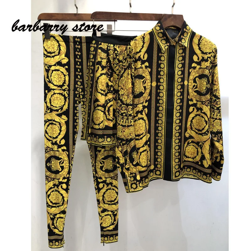 2021 spring autumn high quality Fashion Classic Vintage Baroque print shirt + skirt + Leggings women Leisure skirt Sets
2021 spring autumn high quality Fashion Classic Vintage Baroque print shirt + skirt + Leggings women Leisure skirt Sets