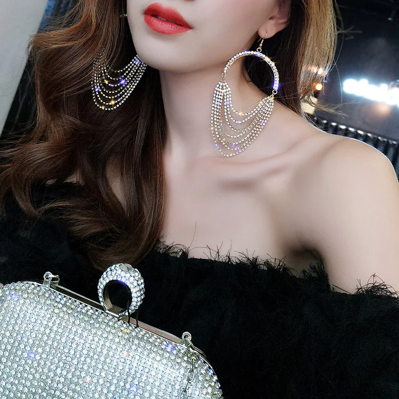 Fashion sexy long tassel crystal women's Pendant Earrings shiny Rhinestone statement earrings for women's Bar Party Jewelry
Fashion sexy long tassel crystal women's Pendant Earrings shiny Rhinestone statement earrings for women's Bar Party Jewelry