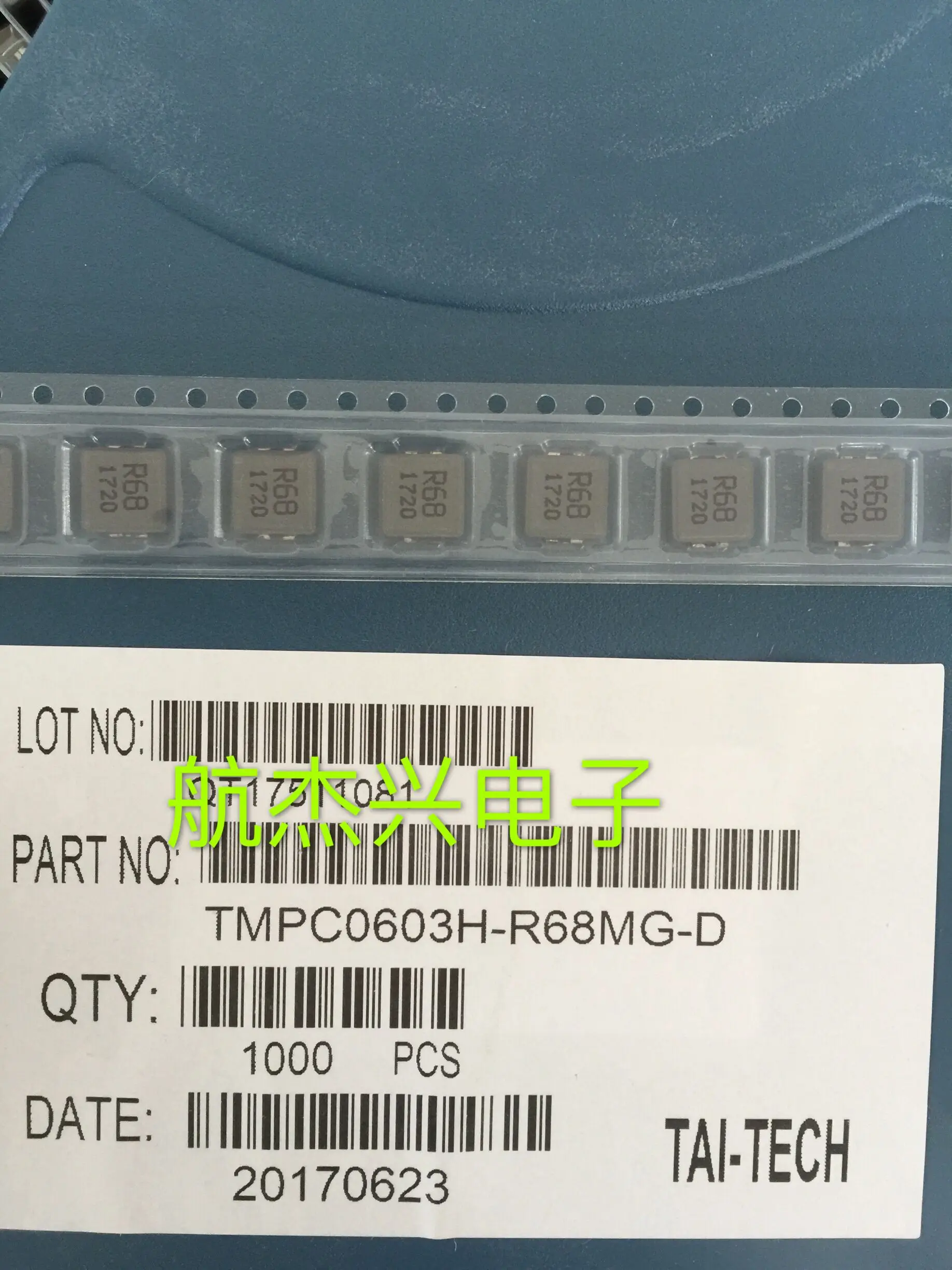 Оригинальный новый 100% TMPC0603H-R68MG-D 7.3X6.6X2.8MM 0.68UH встроенный индуктор большого тока
Оригинальный новый 100% TMPC0603H-R68MG-D 7.3X6.6X2.8MM 0.68UH встроенный индуктор большого тока