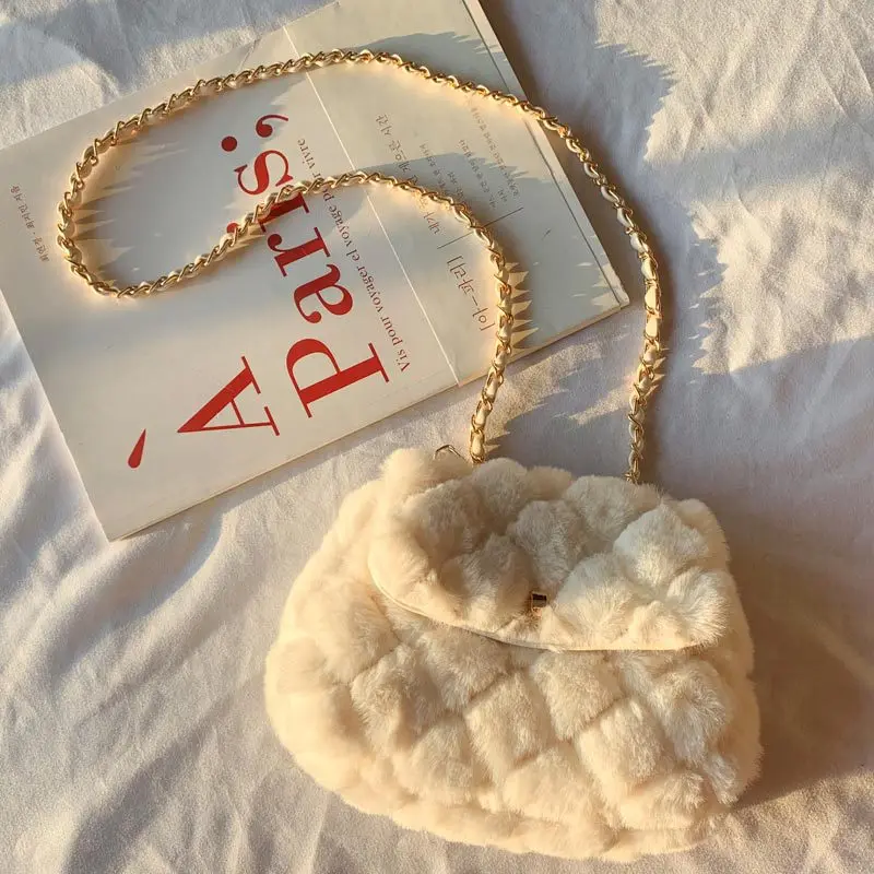 2021 Lattice Square Crossbody Bags for Women Winter Clouds Lamb Fur Purses and Handbags Soft Plush Crossbody Rhomboid Female Bag
2021 Lattice Square Crossbody Bags for Women Winter Clouds Lamb Fur Purses and Handbags Soft Plush Crossbody Rhomboid Female Bag